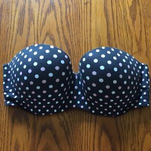 VICTORIA’s SECRET STRAPLESS BRA 36D